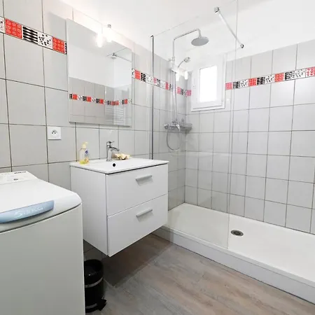 De 2 Chambres A A 300 M De La Plage Avec Jardin Clos Et Wifi Port Vendres